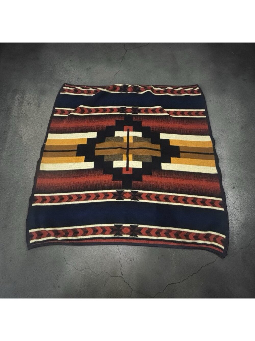 Vintage Biederlack Aztec Wrap Zip Snap Wearable Blanket Vintage Made In USA